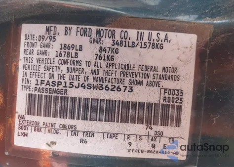 1995 Ford Escort Lx/Sport from USA, damaged, VIN 1FASP15J4SW362673